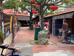 Yishun Ring Road (D27), Retail #561529221